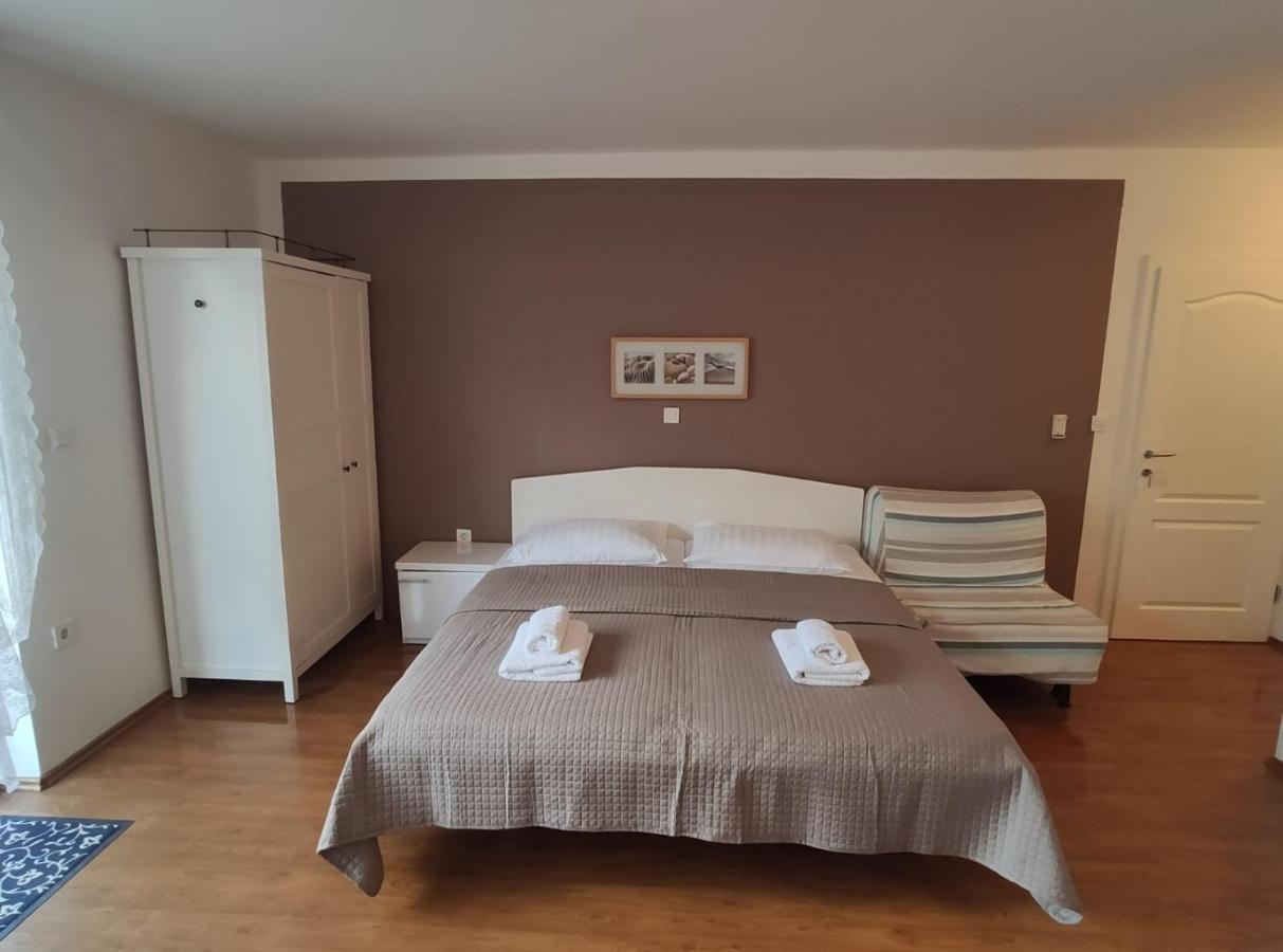 Ivana Apartman 2 Crikvenica Exterior foto